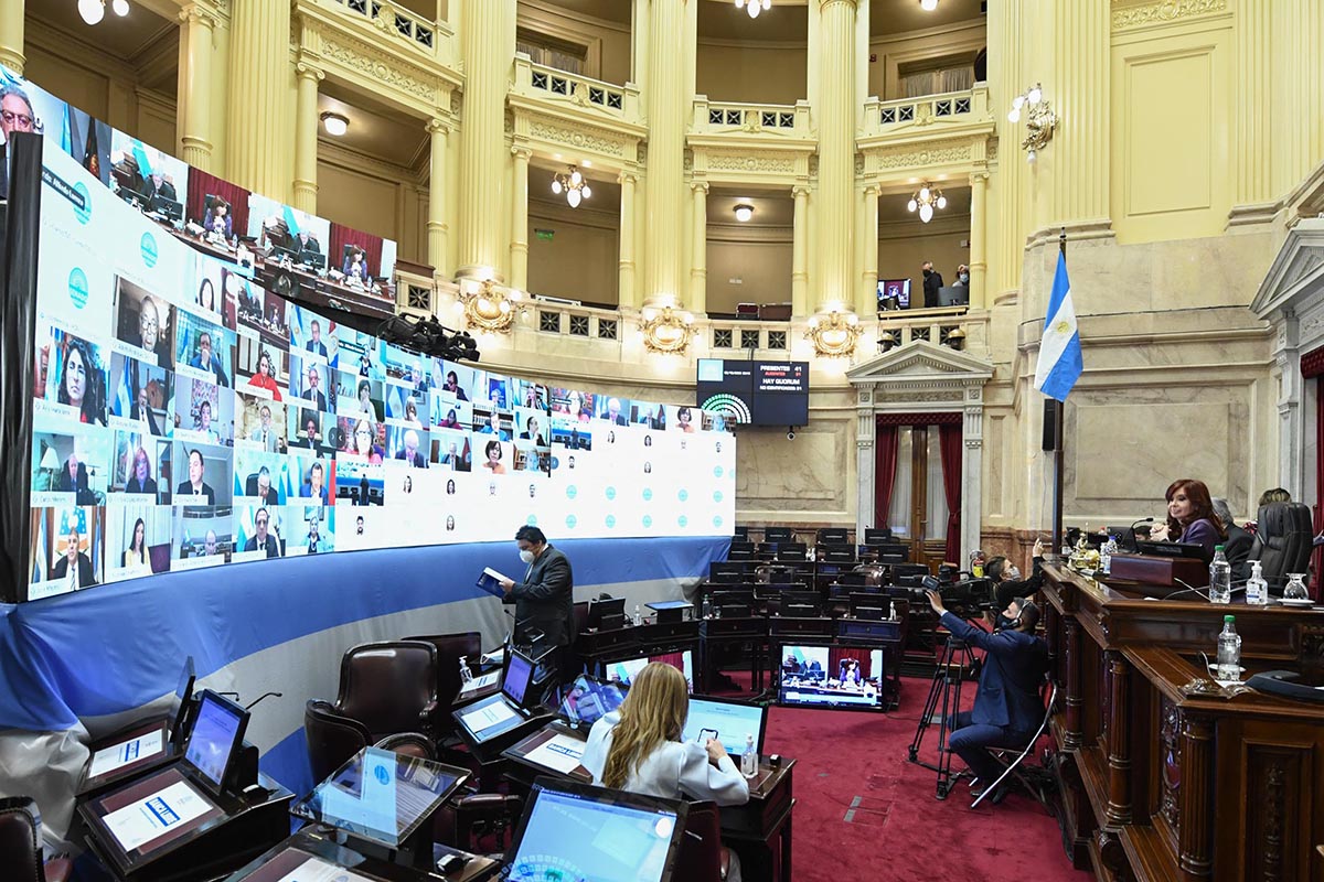 La disputa por las clases presenciales, al Congreso