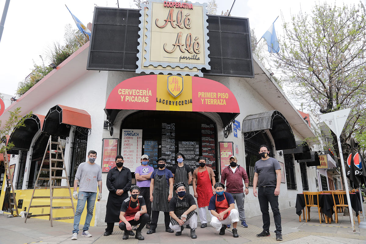 Alé Alé, un restaurante recuperado que cuenta la lucha desde el menú