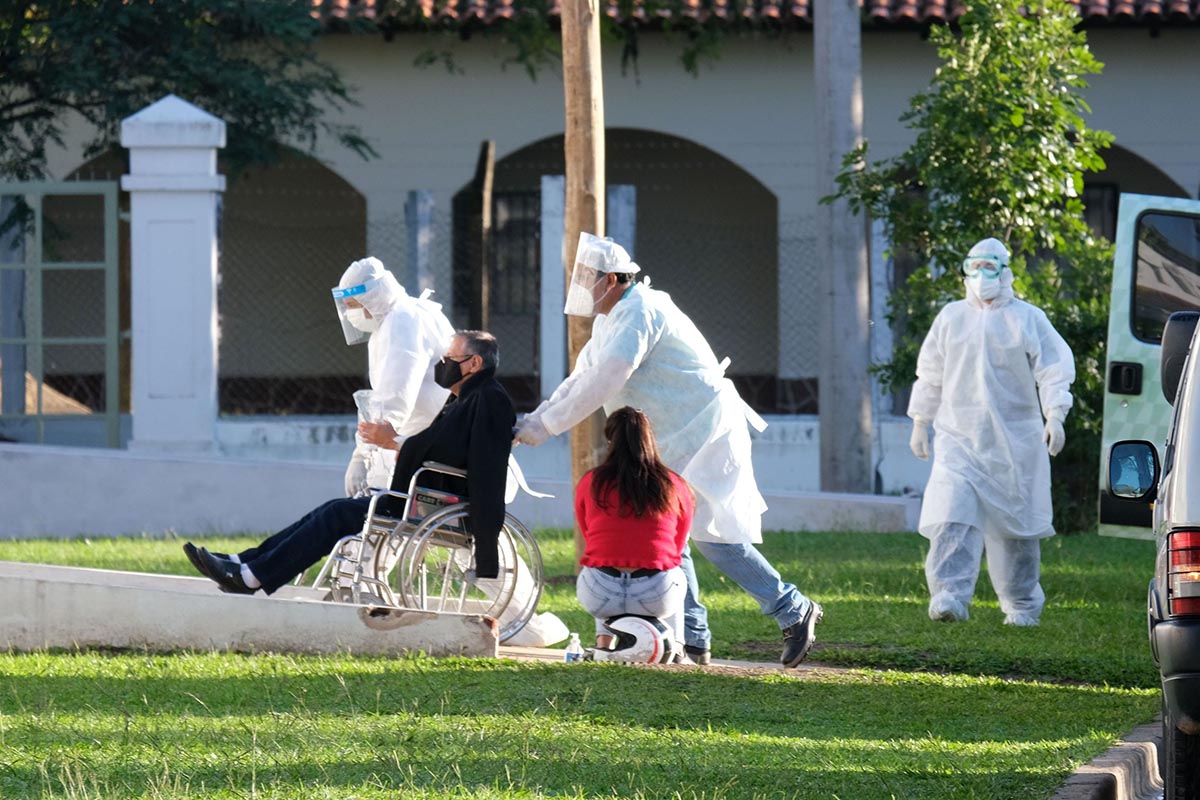 Pandemia sin control: 494 fallecidos y 39.652 nuevos contagios
