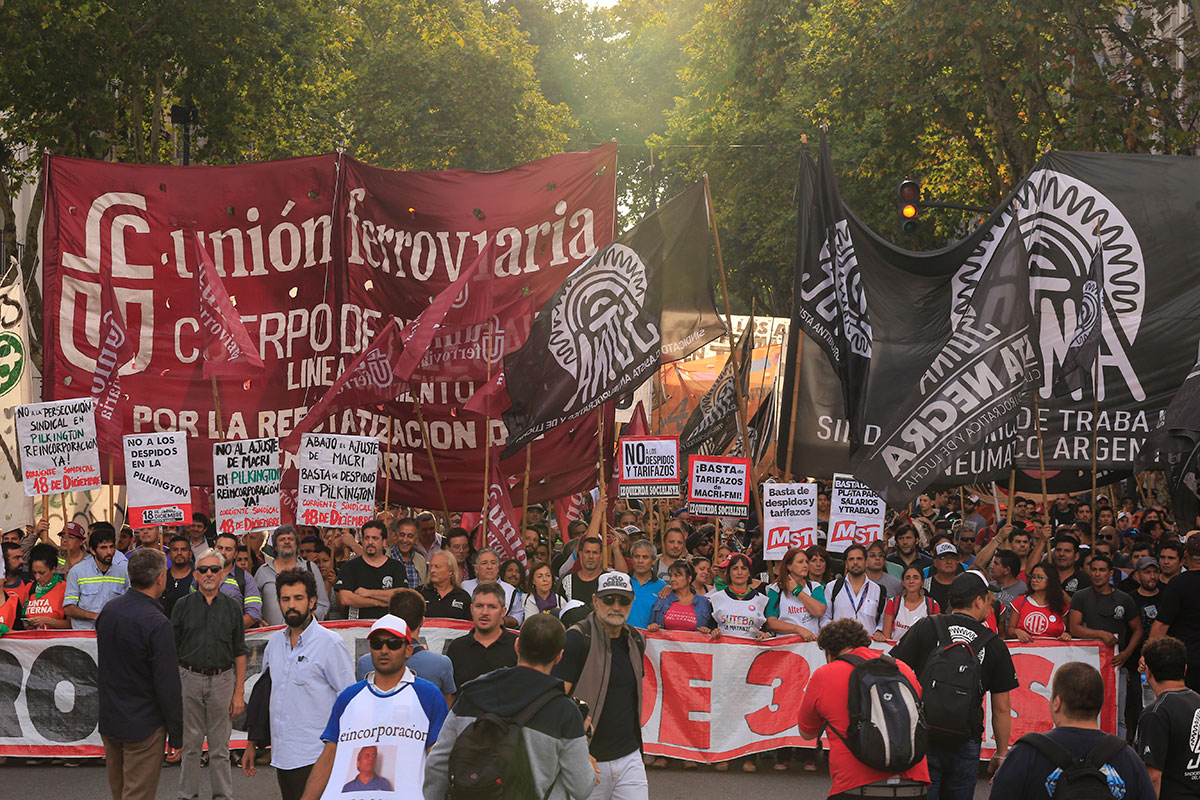 El Sindicato del Neumático para el martes por 25 horas por la reapertura de sus paritarias
