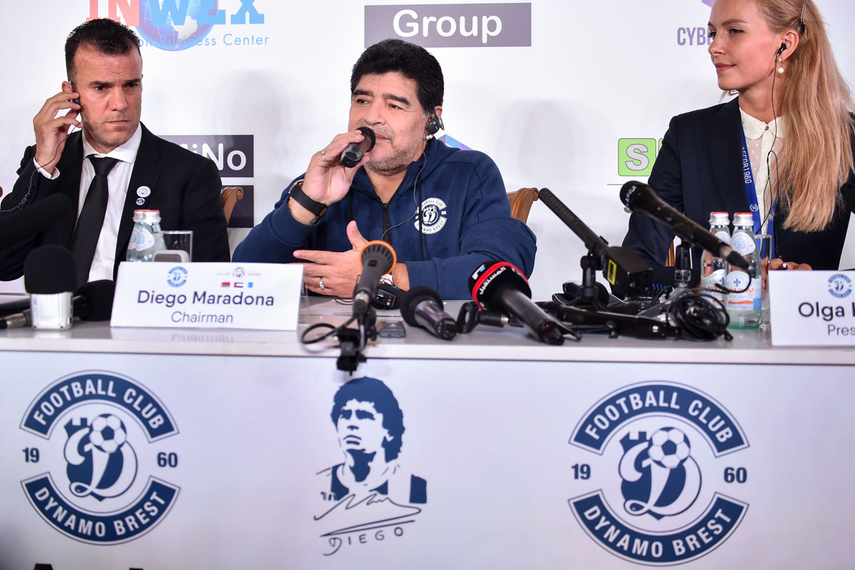Maradona revolucionó Bielorrusia: será el presidente del Dinamo Brest