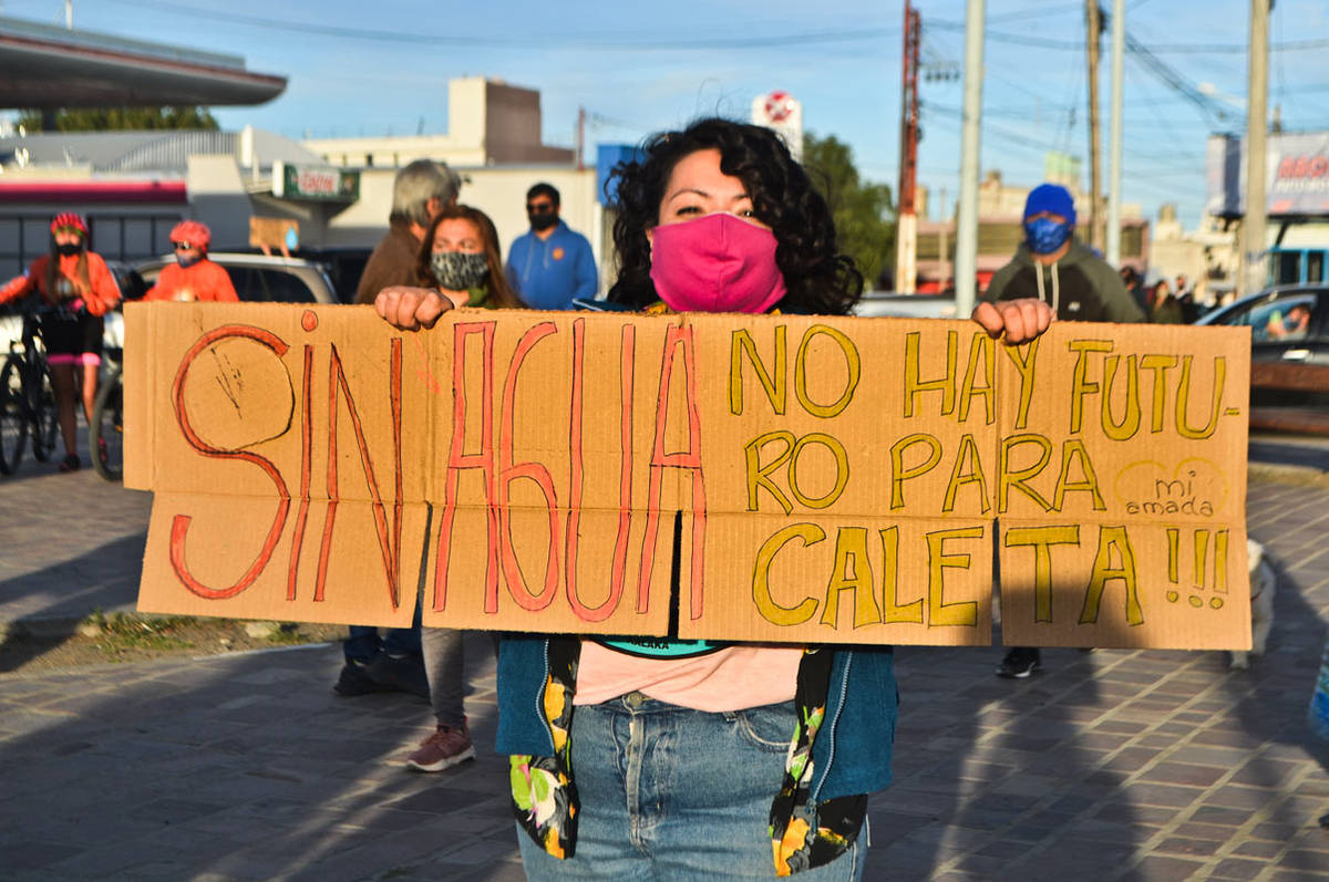 La lucha por el agua: la minería la malgasta y los pueblos la pierden