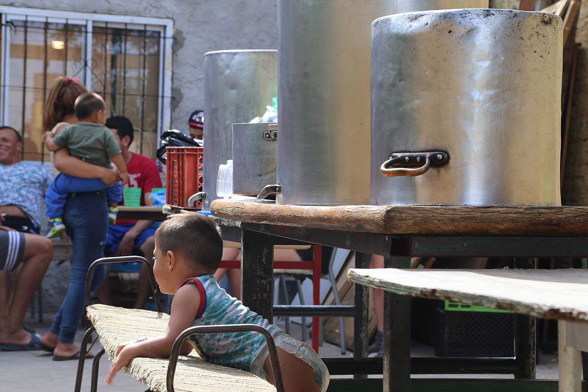 Una familia tipo necesita 30 mil pesos para no caer en la pobreza
