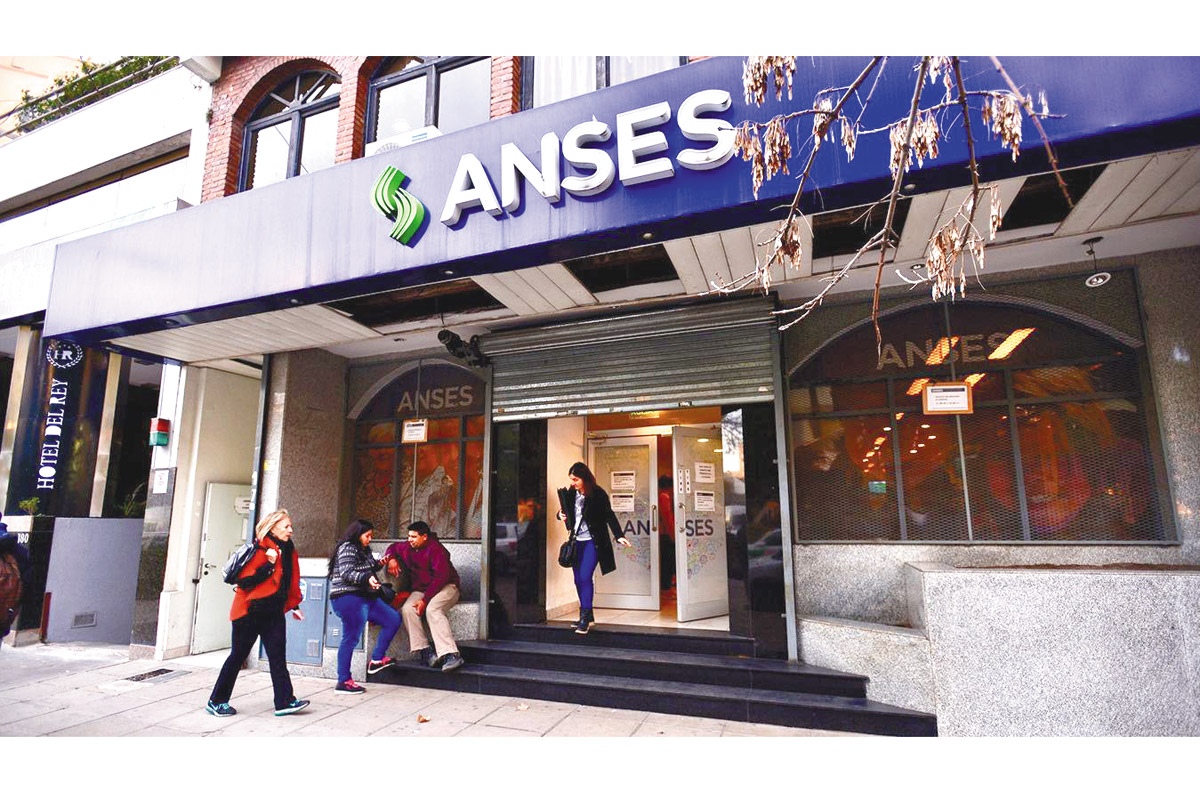 Todas las oficinas de Anses abrirán el sábado de 8 a 14 para inscripción del refuerzo de ingresos