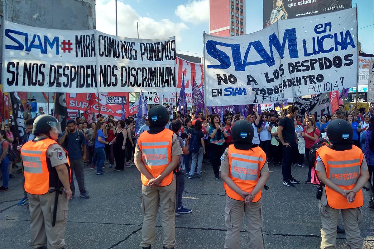 Trabajadores de SIAM exigen la reincorporación de compañeros despedidos