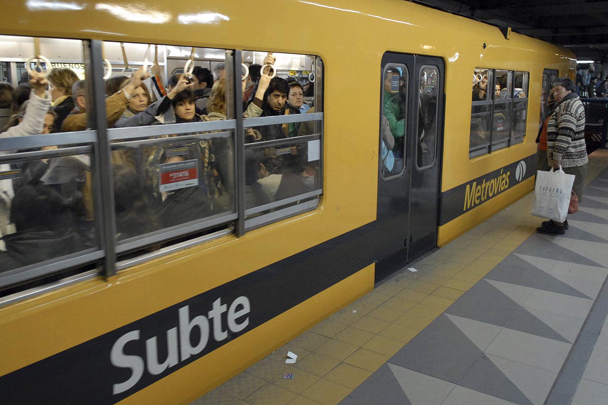 Metrovías seguirá manejando el subte porteño hasta 2032