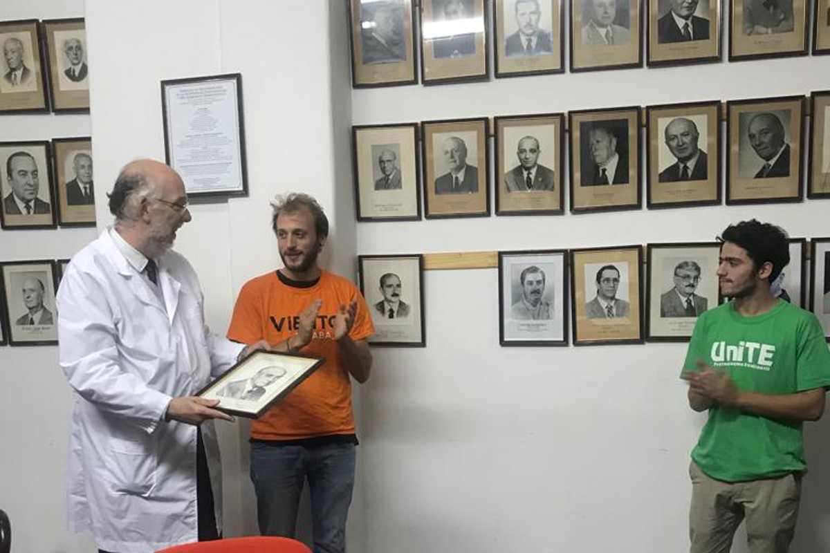 Bajaron el cuadro del decano de la dictadura en la Facultad de Medicina de La Plata