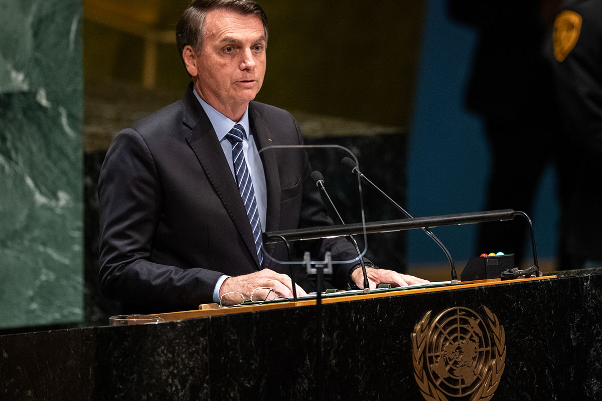 Para Bolsonaro, Brasil se salvó del socialismo y Amazonas no es el pulmón del planeta