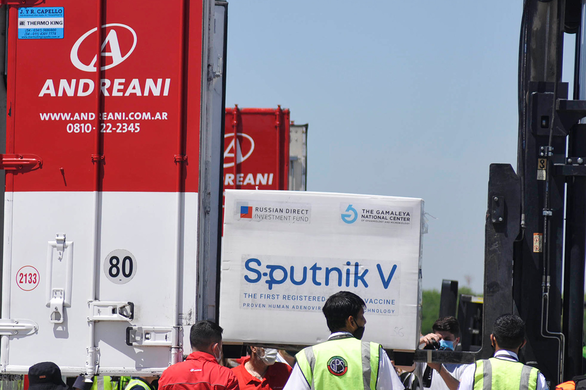 Es oficial: ANMAT recomienda la vacuna Sputnik-V para mayores de 60 años