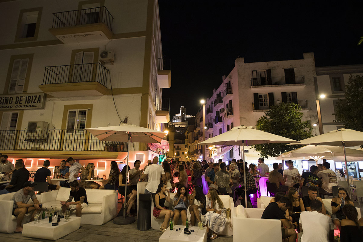 España registra más de 16 mil nuevos casos en tres días