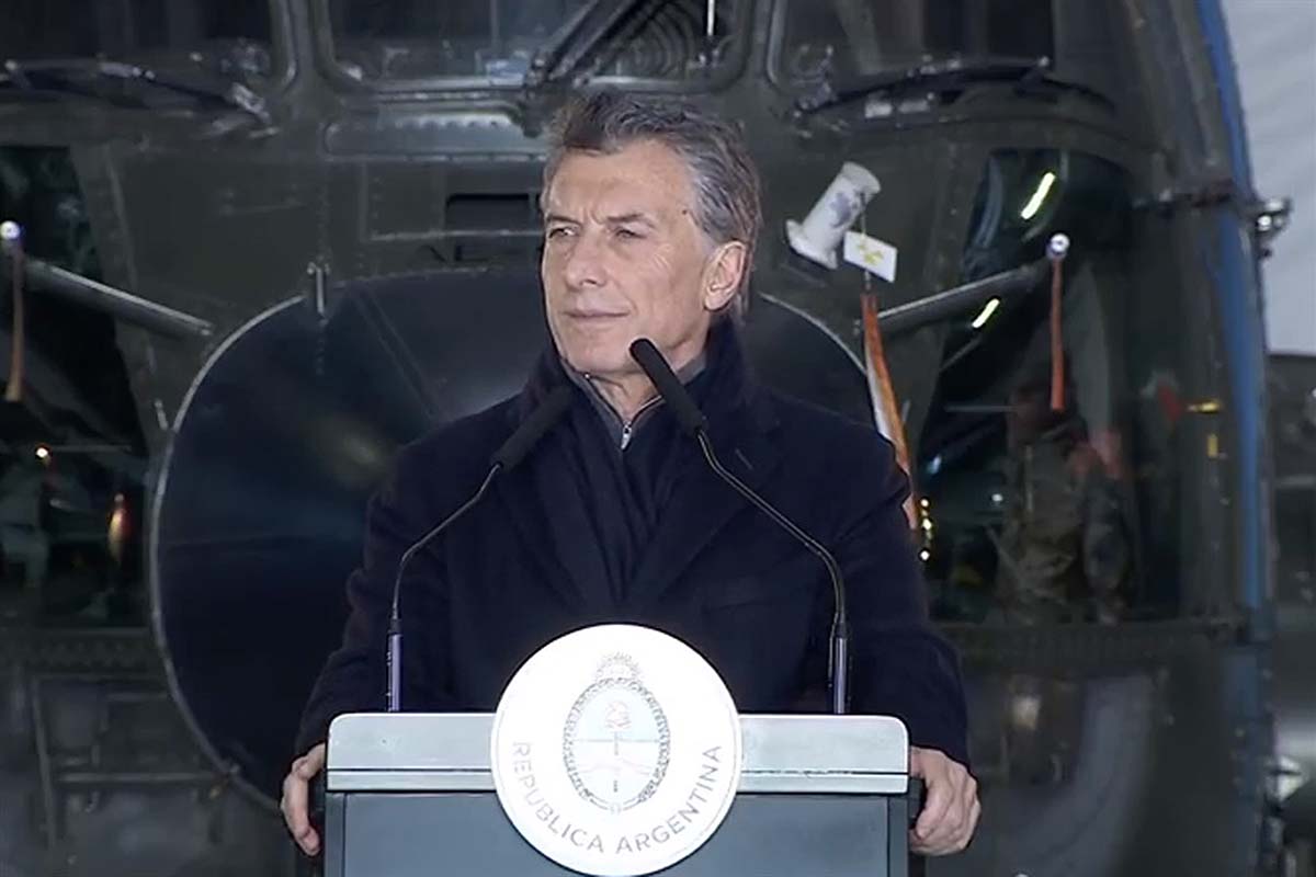 Tras la sorpresa del anuncio, Macri insistió con la polarización: «El pasado nos va a destruir»
