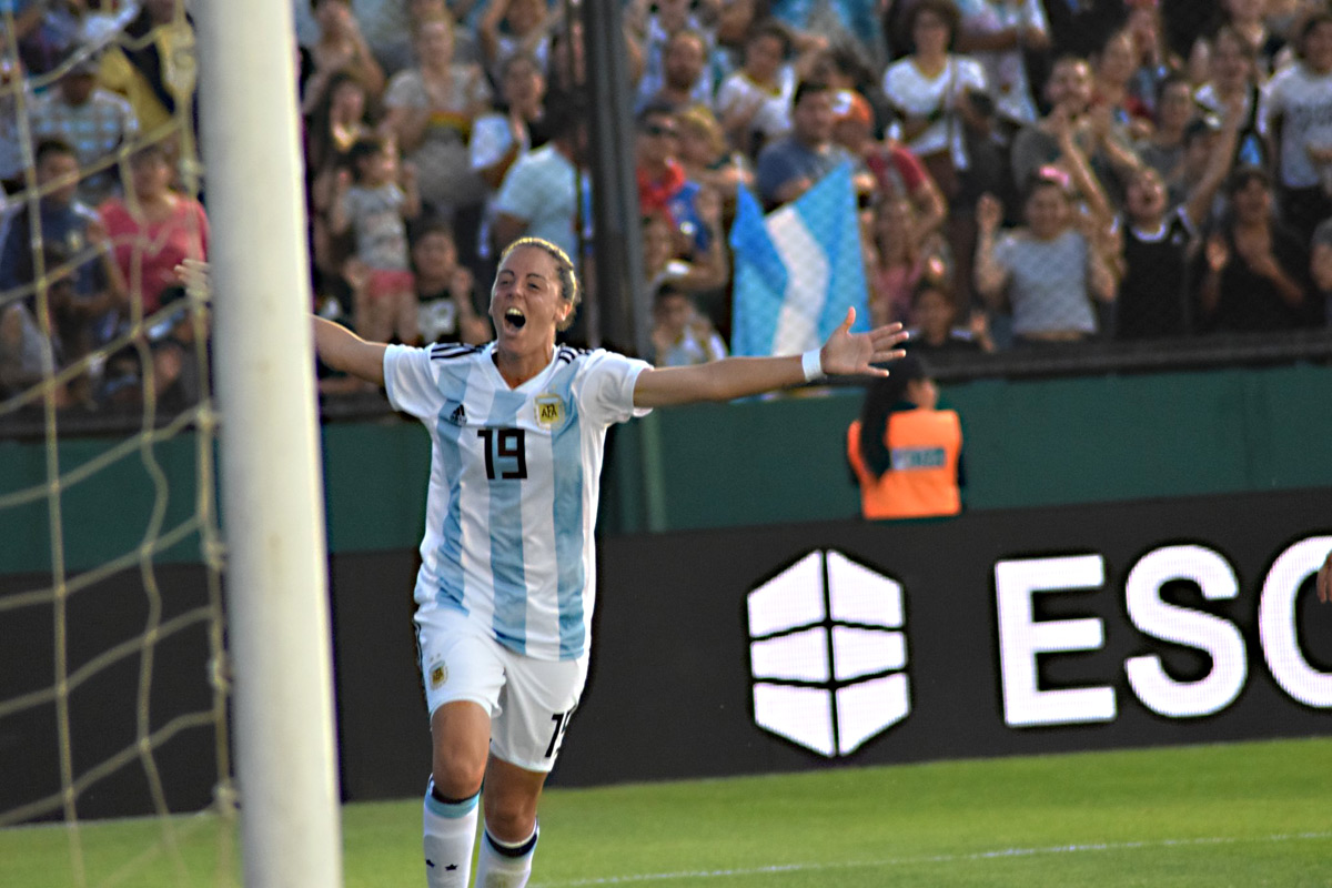 Ahora que sí las ven: Argentina a un paso del Mundial de fútbol femenino