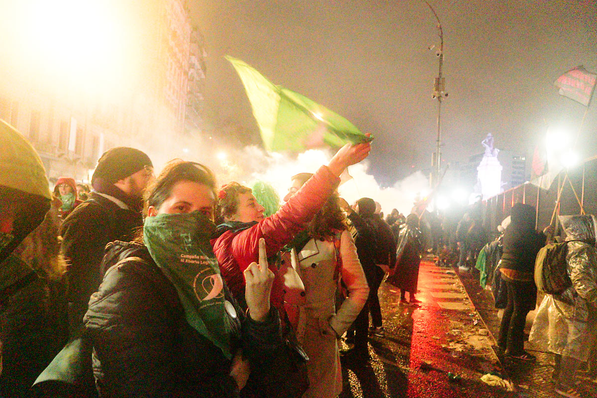 Un simulacro de despenalización, la jugada oficial para atajar la marea verde que no se detendrá