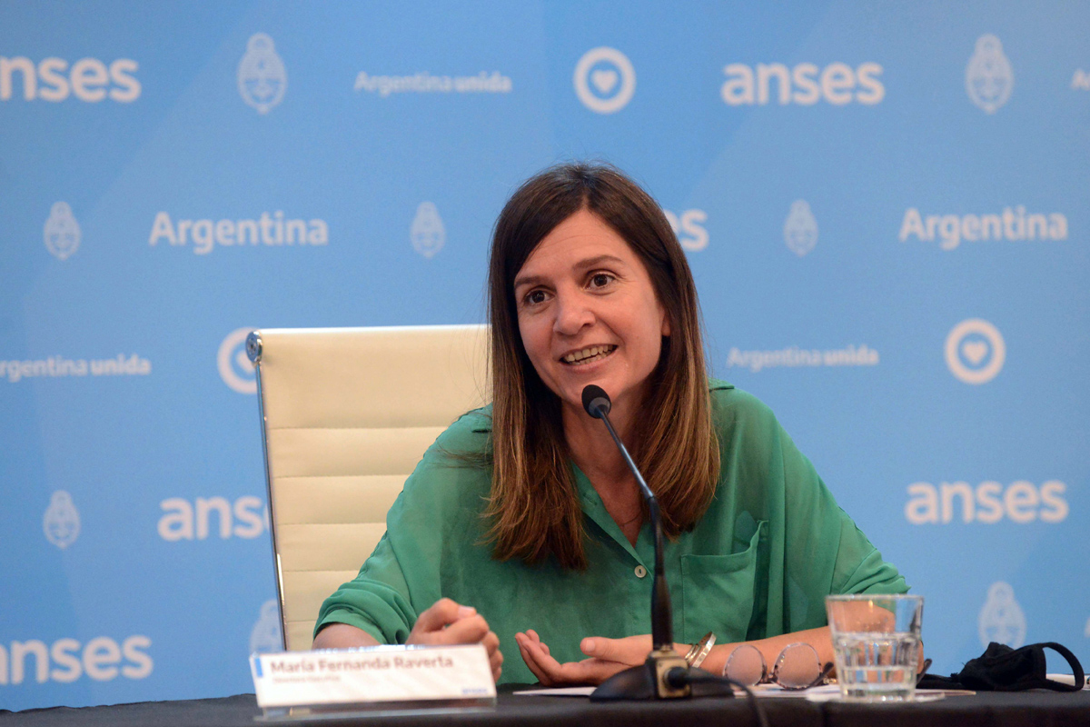 Las jubilaciones subirán un 5%: será el último ajuste por decreto antes de la aplicación de la nueva movilidad