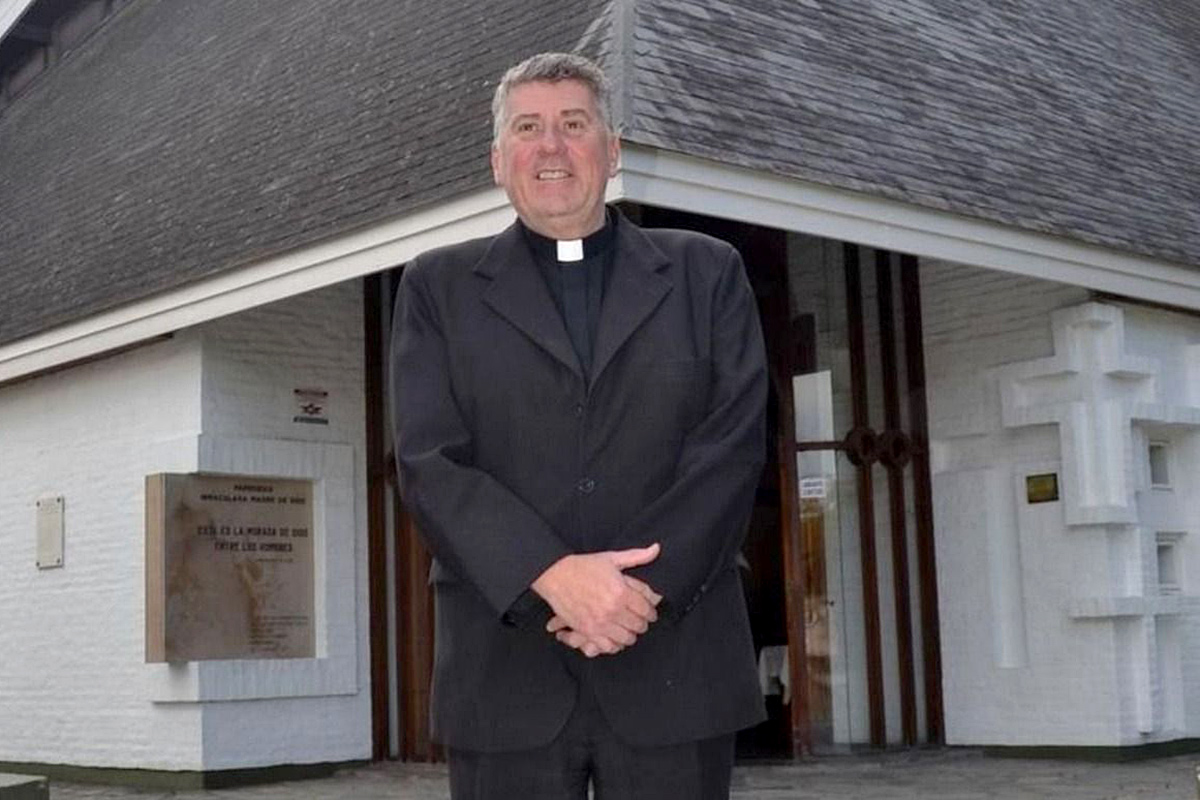 Denuncian por abuso sexual al cura confesor del padre Grassi