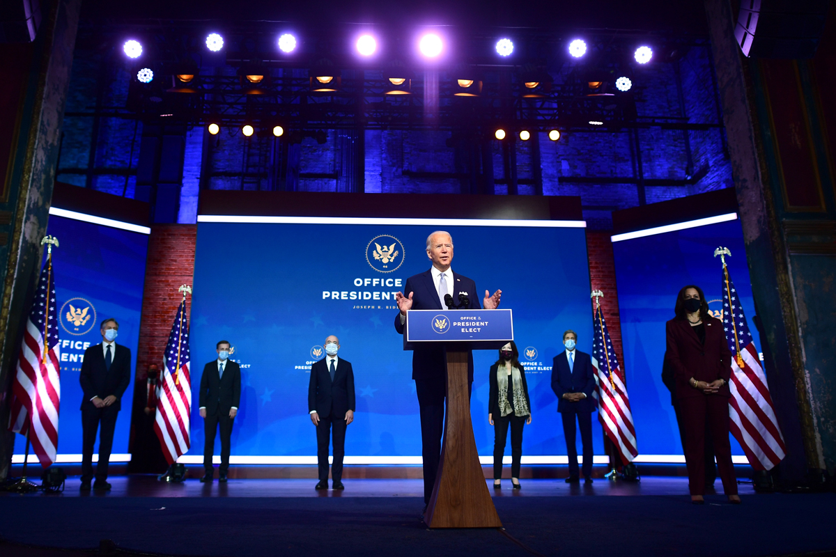 Biden nombra a ministros ligados al «estado profundo» y envía señales a los organismos internacionales