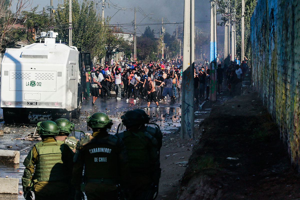 El gobierno chileno volvió a reprimir una manifestación, ahora en reclamo de comida