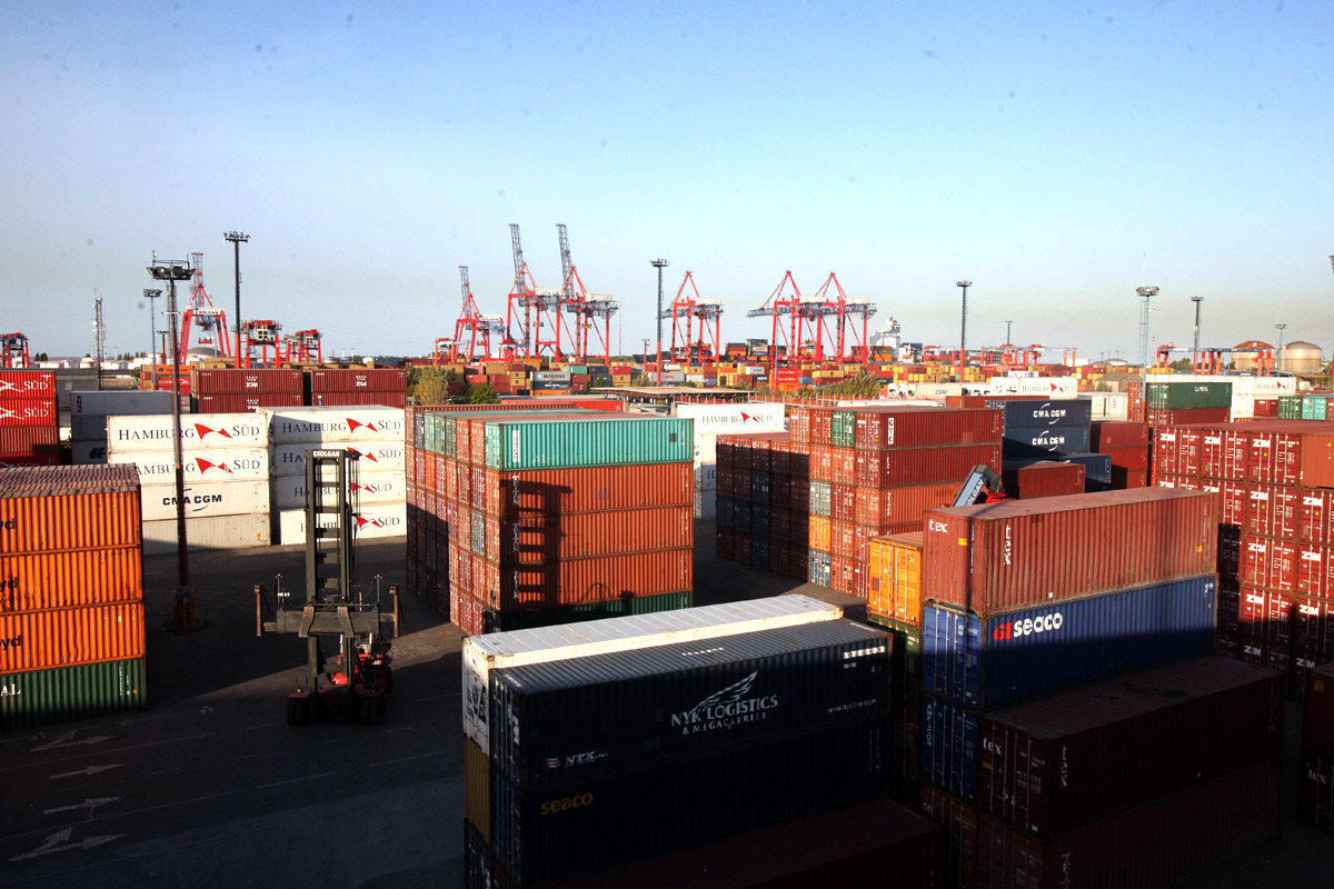 Paran los puertos 24 horas por vacunas para los trabajadores
