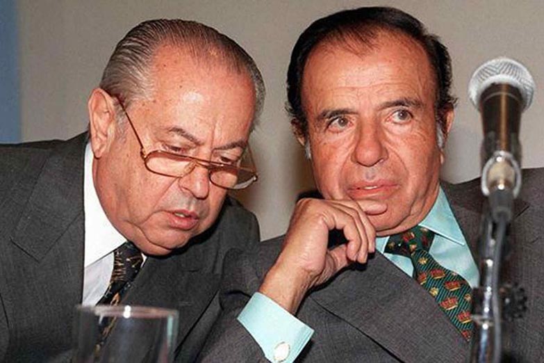 Causa Siemens: piden que Menem y Corach sean llamados a indagatoria más de 20 años después