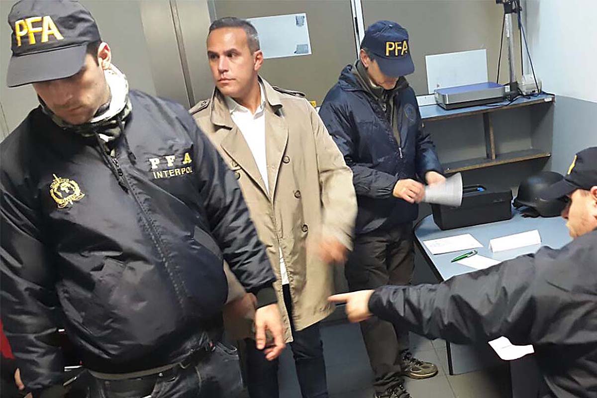 Martínez Rojas llegó extraditado para ser indagado por la mafia de los contenedores