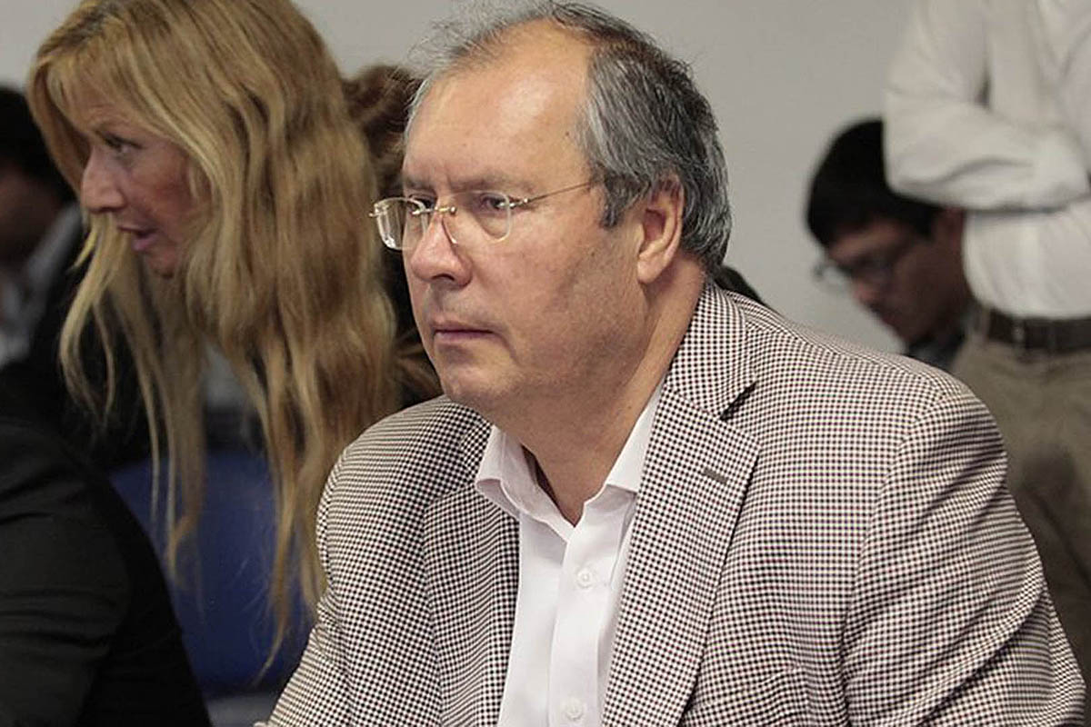 Olivares: ¿quién es el diputado baleado?