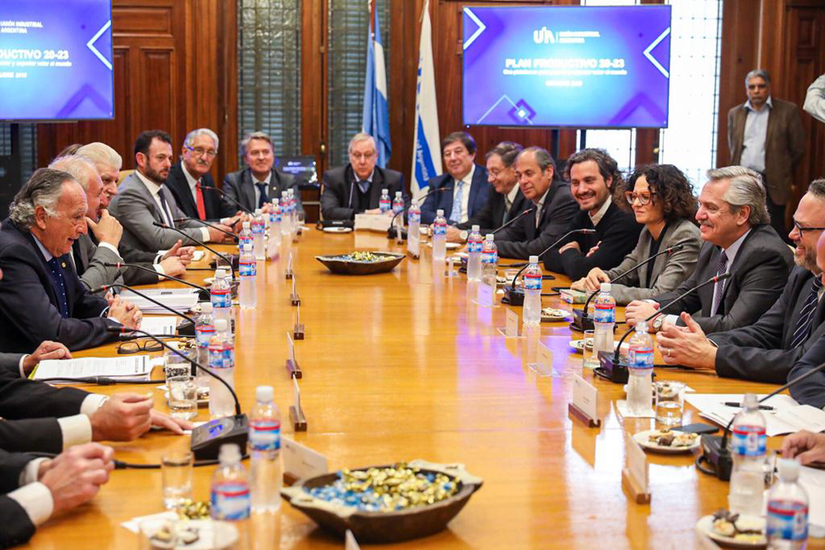Alberto Fernández con la UIA: «Tenemos el mismo ideal y vocación de recomponer la industria»