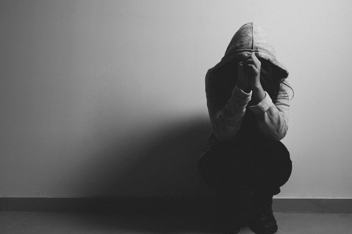 Una mujer denunció a su padre por abusar de ella durante 23 años y obligarla a tener 4 hijos