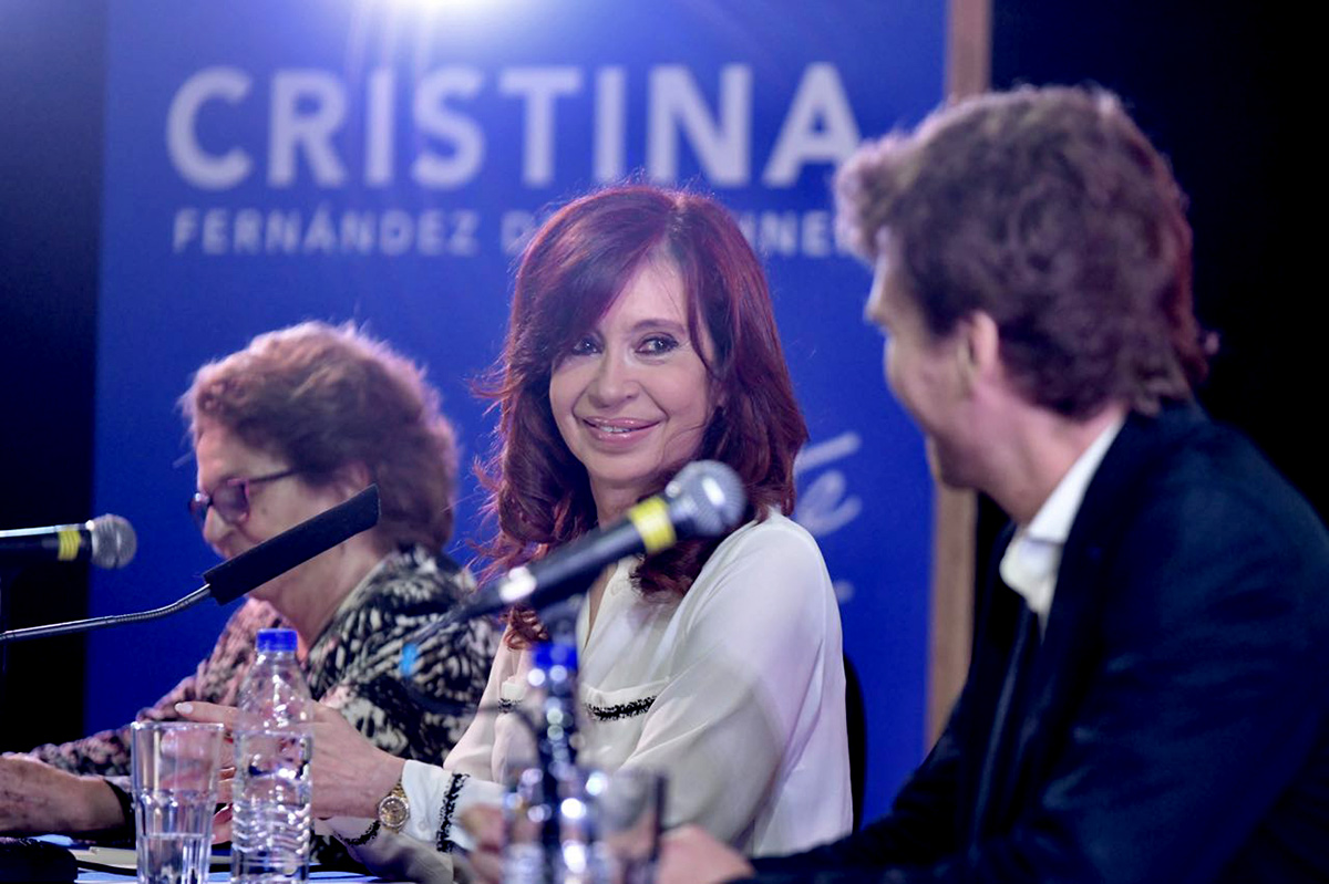 Reviví la presentación de «Sinceramente», el bestseller de CFK en la Feria del Libro