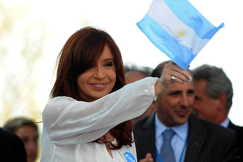 En vivo: presentación del libro de CFK en La Plata