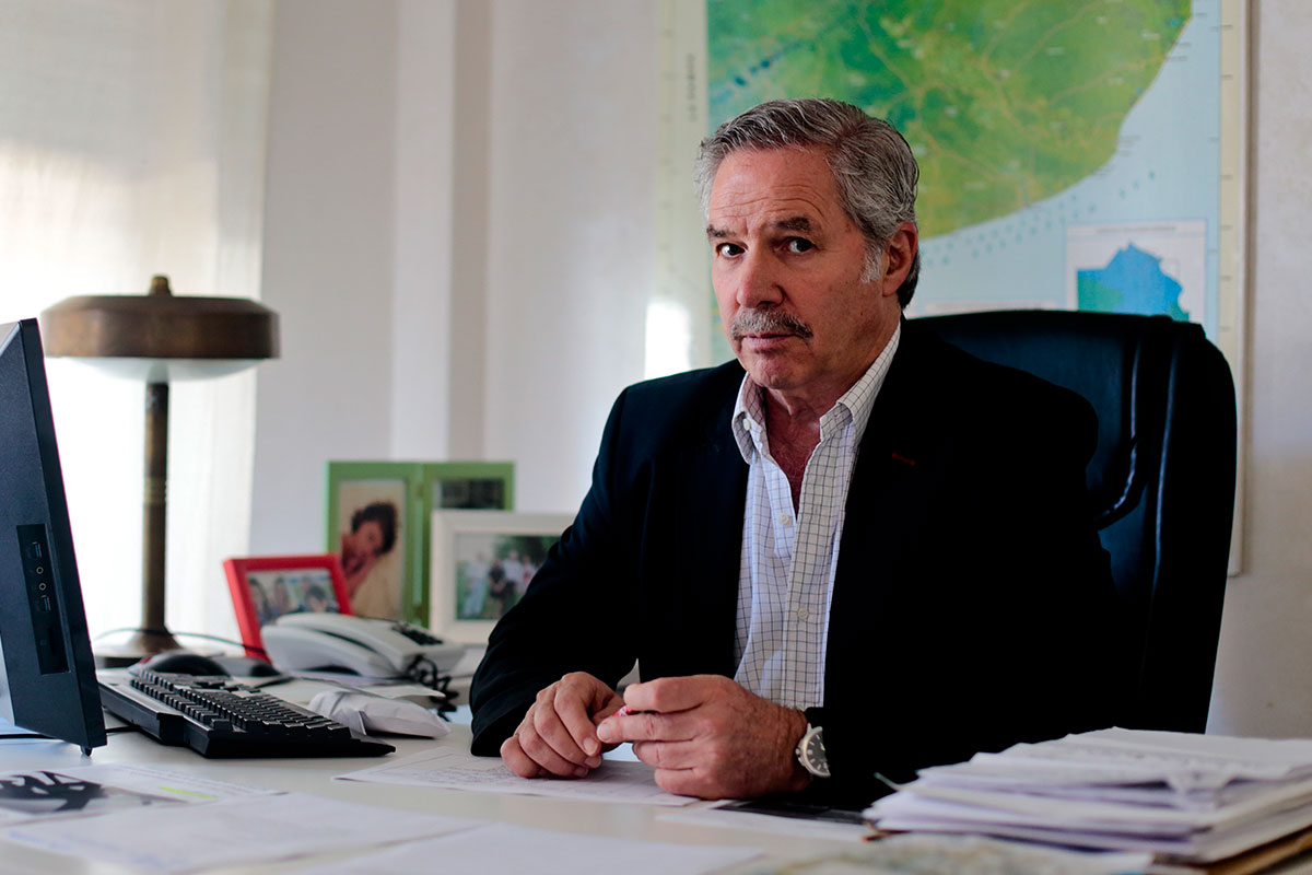 Felipe Solá manifestó su preocupación por el retraso de las vacunas Astrazeneca