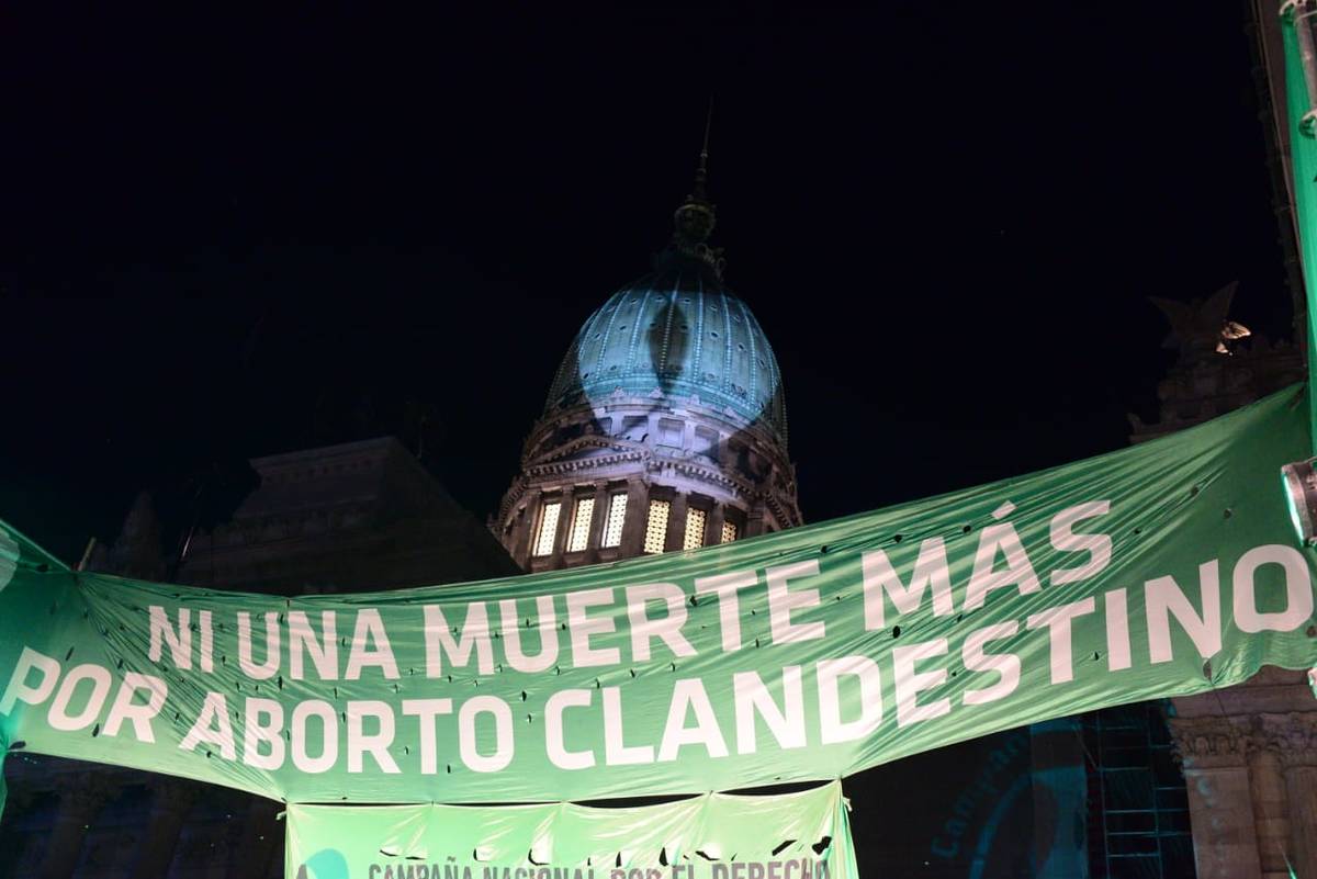 Un país mejor: el aborto ya es ley en Argentina