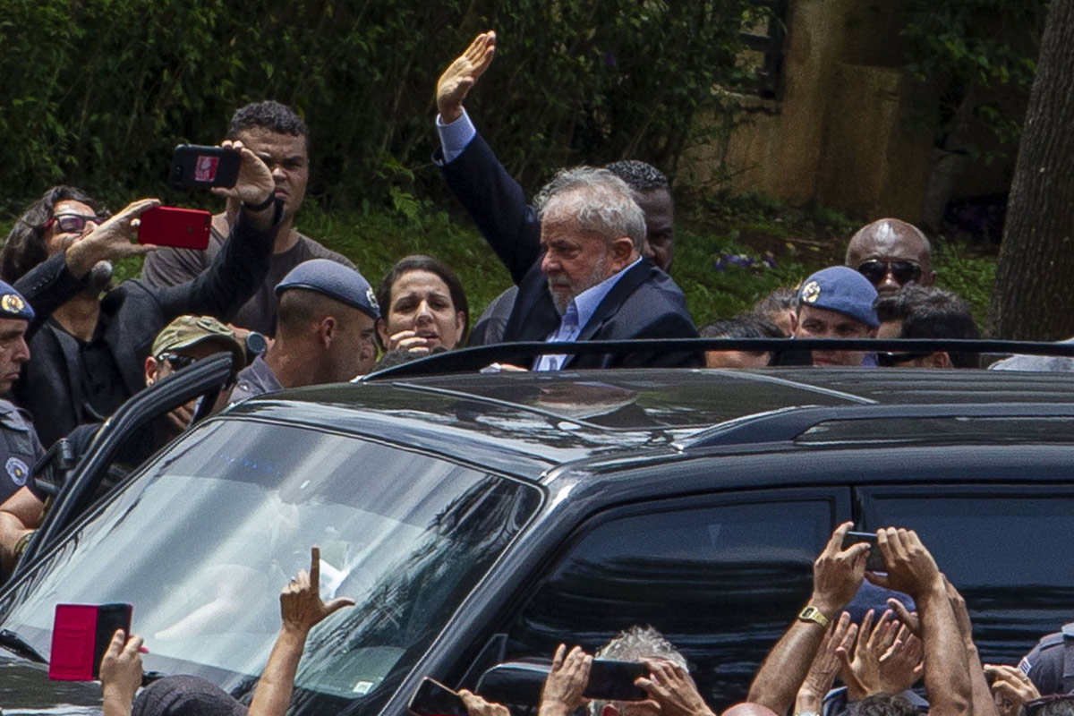 Redujeron la condena a Lula y podría salir antes de fin de año