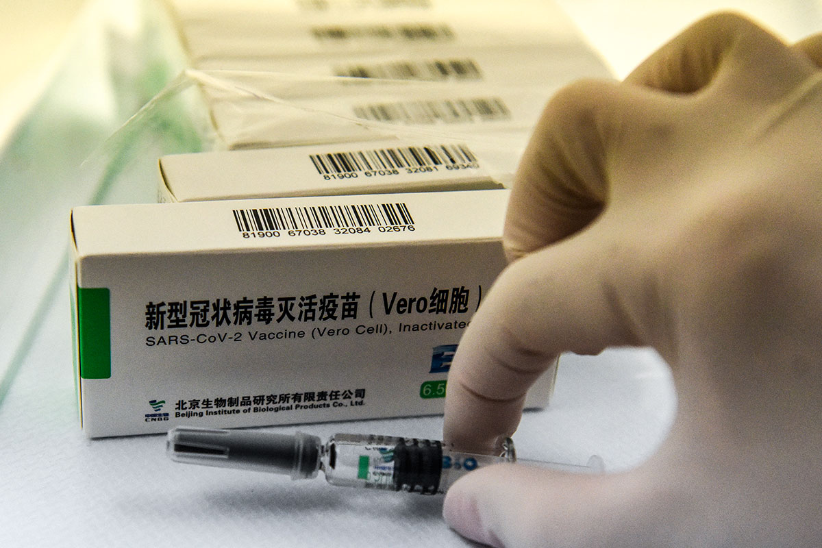 La Organización Mundial de la Salud aprobó el uso de la vacuna china Sinopharm