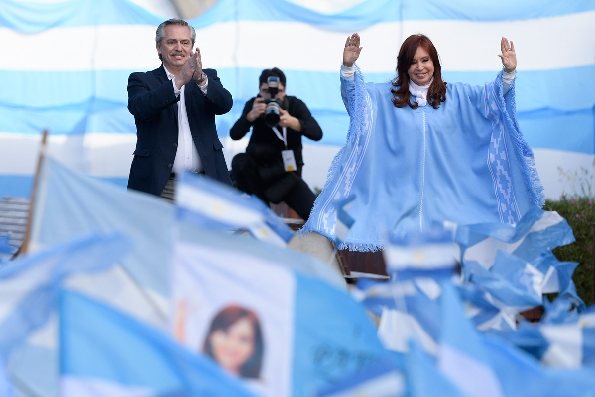 Alberto Fernández y Cristina convocaron a «poner fin al ciclo neoliberal en la Argentina»