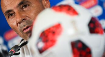 Sampaoli, con «el cuchillo entres los dientes» y Messi como «farol»