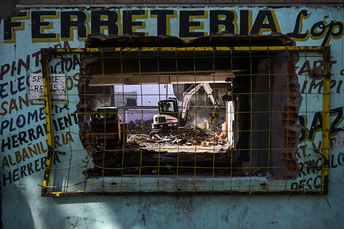 El encargado de la villa 31 sostiene que es el «barrio vulnerable con mejor red de agua potable»