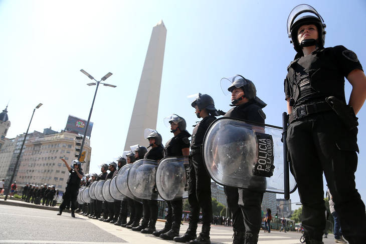 Mujeres policías presentan un proyecto de ley con perspectiva de género