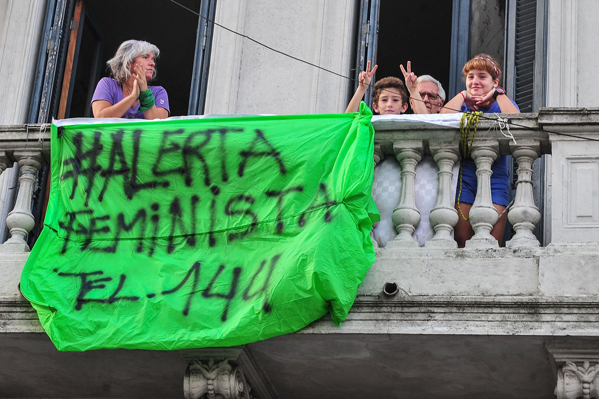 Violencia de género: una persona trans pide protección por el maltrato de su pareja