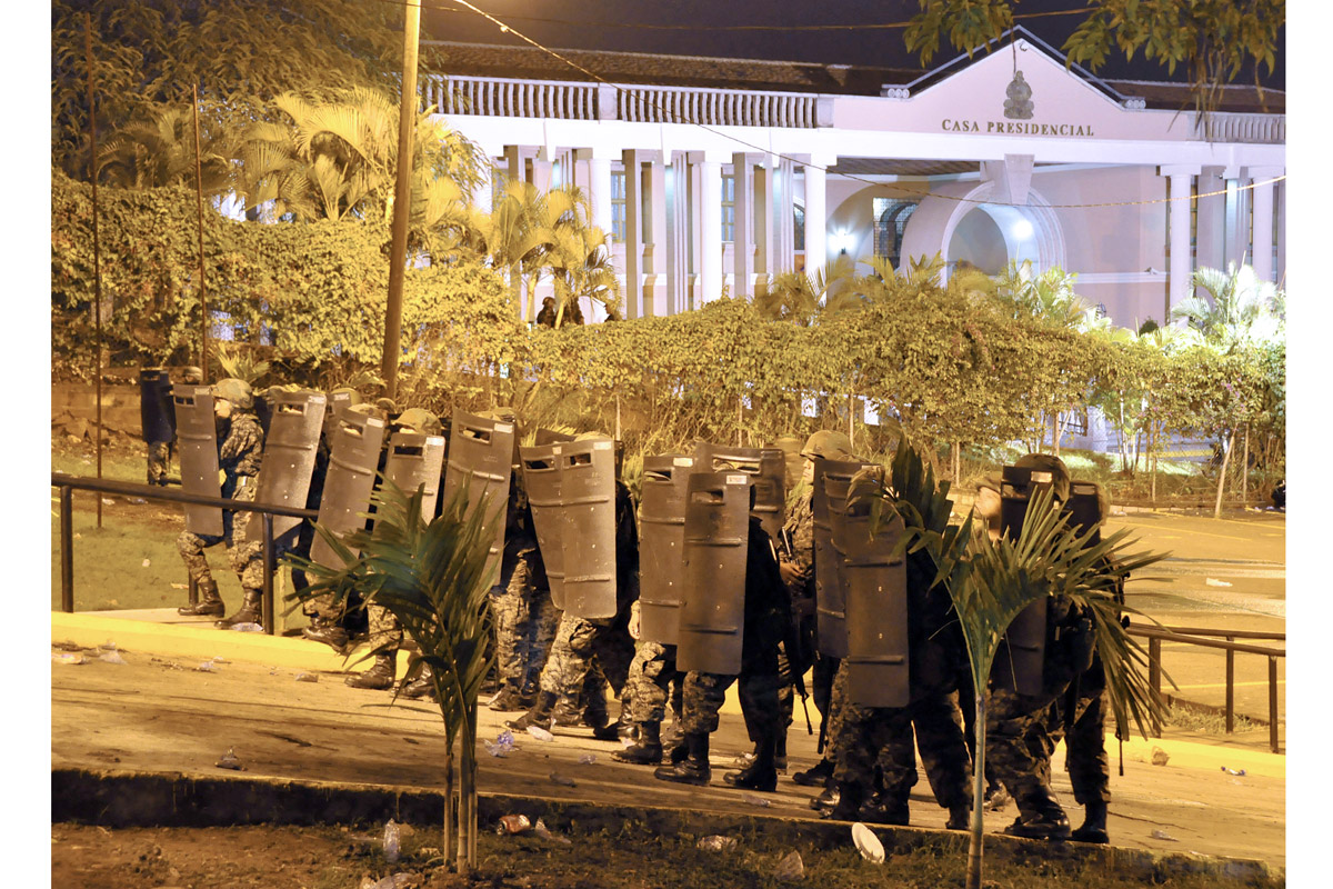 Honduras: un país en caída libre a 10 años del primer golpe del siglo XXI en América Latina