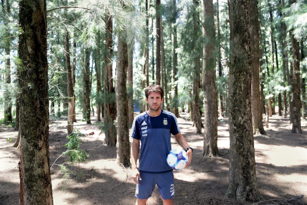 Otro triunfo de Argentina sobre Brasil y pase a semifinales en un partido consagratorio para el Diablito Echeverri 1 Diego Placente seleccción Argentina sub 17argentina