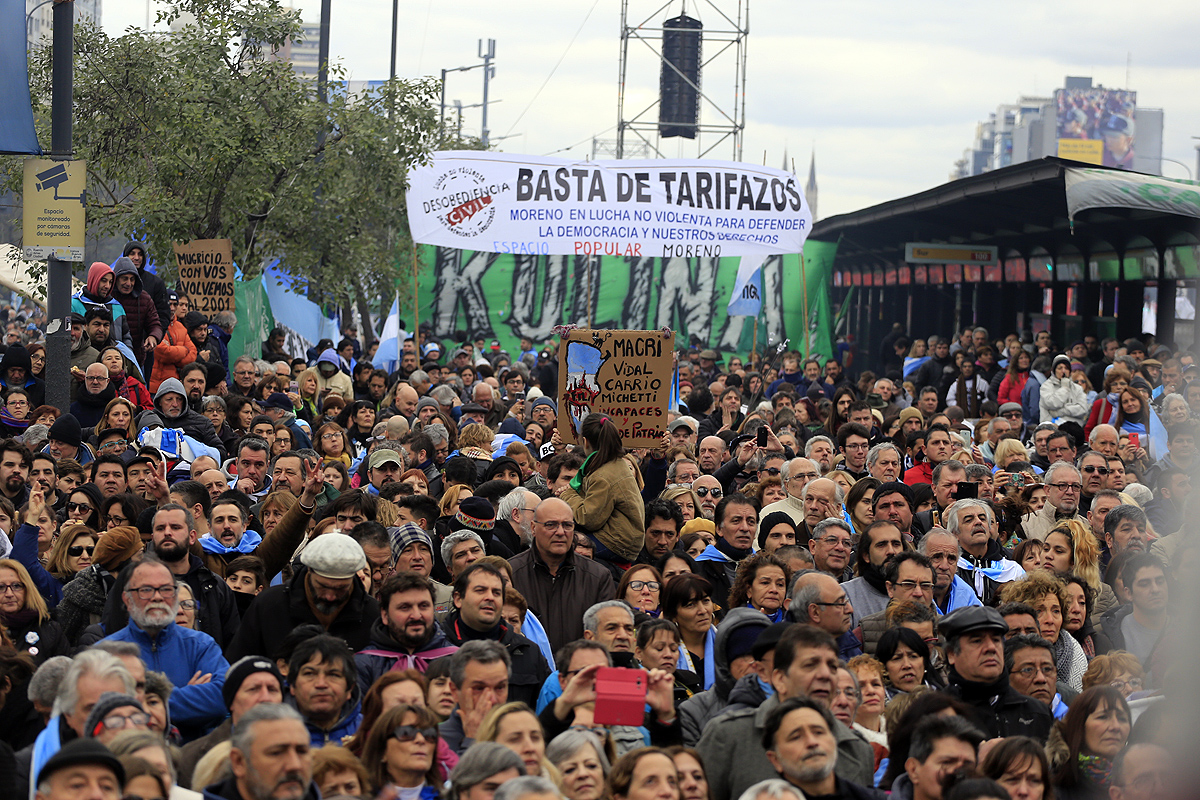 «Está claro que el pueblo no va a permitir que se entregue el futuro de la patria al FMI”