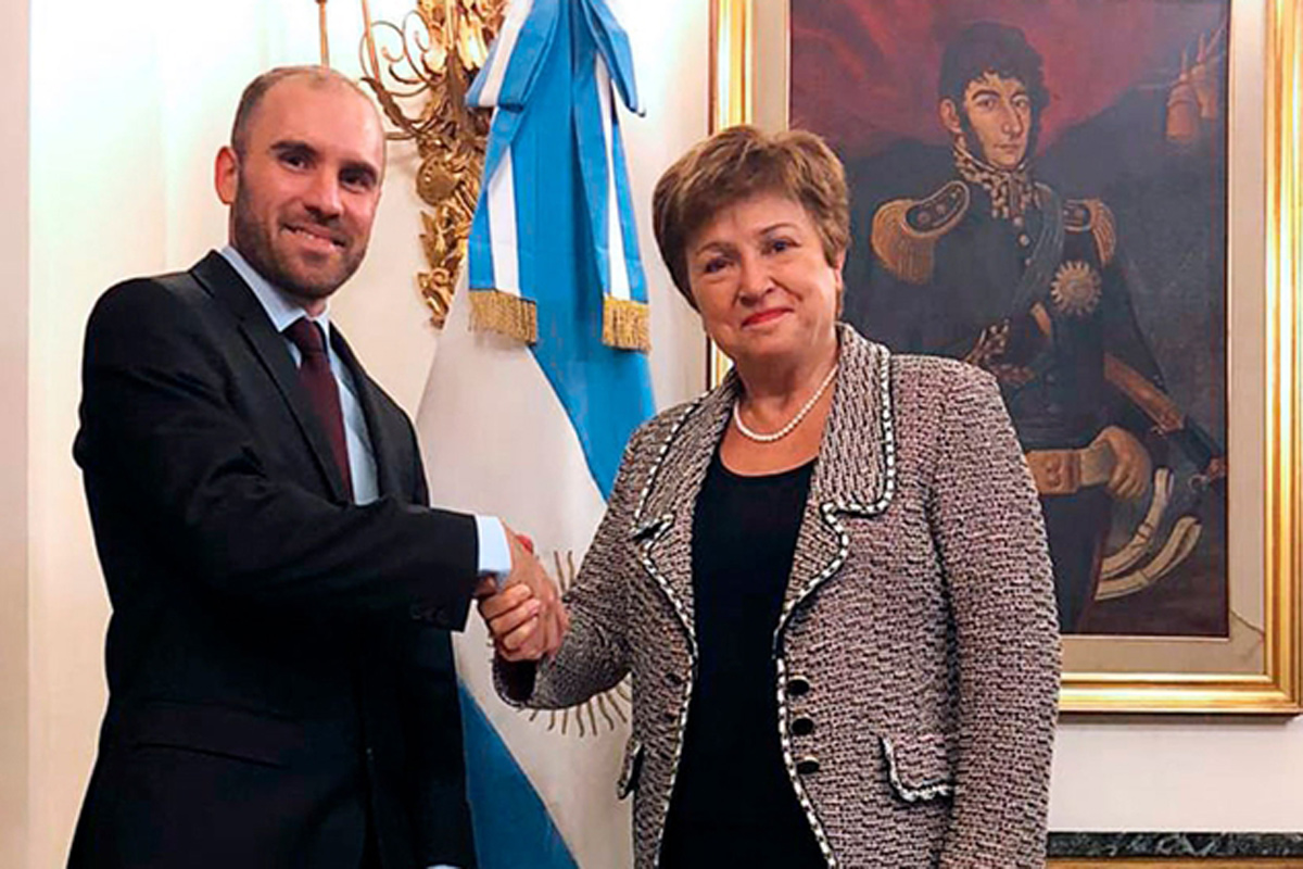 Nuevo gesto del FMI: asegura que “hay un margen limitado” para mejorar la oferta a los bonistas