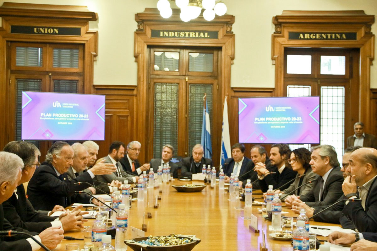 El Círculo Rojo buscó meter su agenda en el debate presidencial