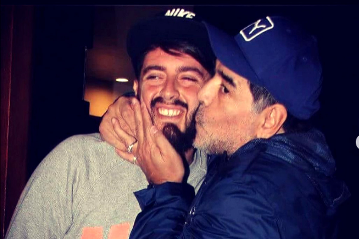 «¡Buen viaje 10 de mi corazón!», la despedida de Diego Maradona Jr.