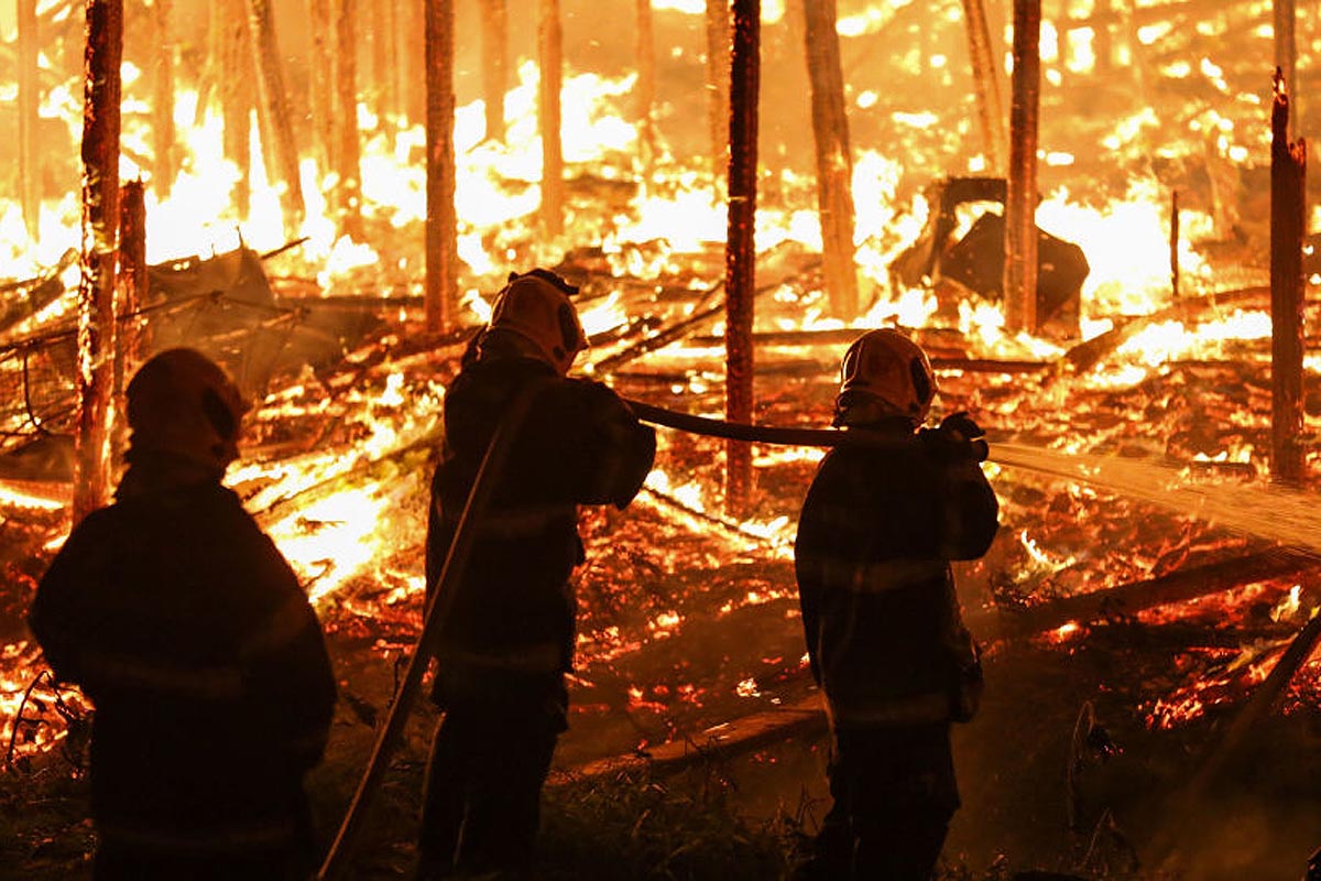 Bolsonaro acusa de los incendios en la selva amazónica a las ONG y los gobernadores