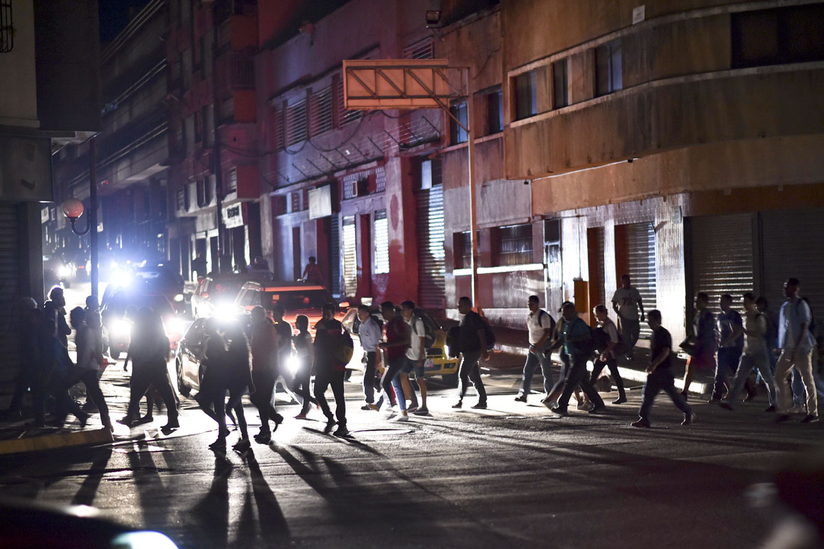 Venezuela: un apagón a la medida de los golpistas