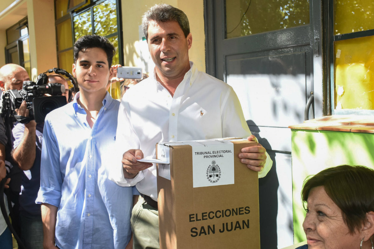 Elecciones en San Juan: aplastante triunfo de Uñac sobre el candidato de Macri