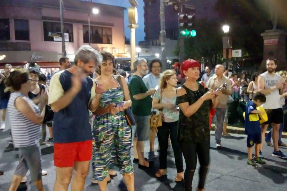 El cacerolazo contra los aumentos se hizo escuchar en Buenos Aires