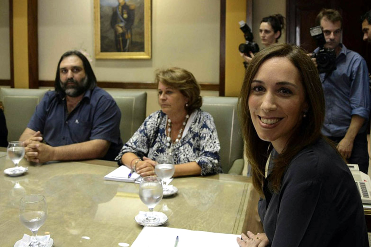 Vidal adelantó el pago de la cláusula gatillo y para los docentes es el resultado de la lucha