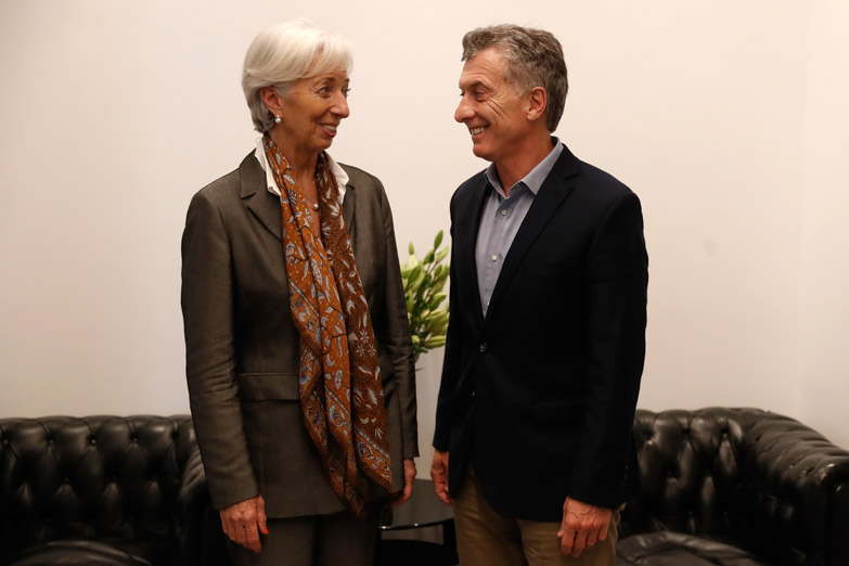 Macri solicitó un «perdón» al FMI por metas incumplidas